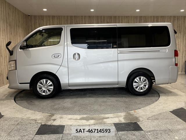 Nissan NV350 Caravan 2018-11 317322-19