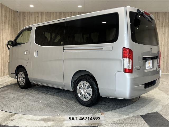 Nissan NV350 Caravan 2018-11 317322-18