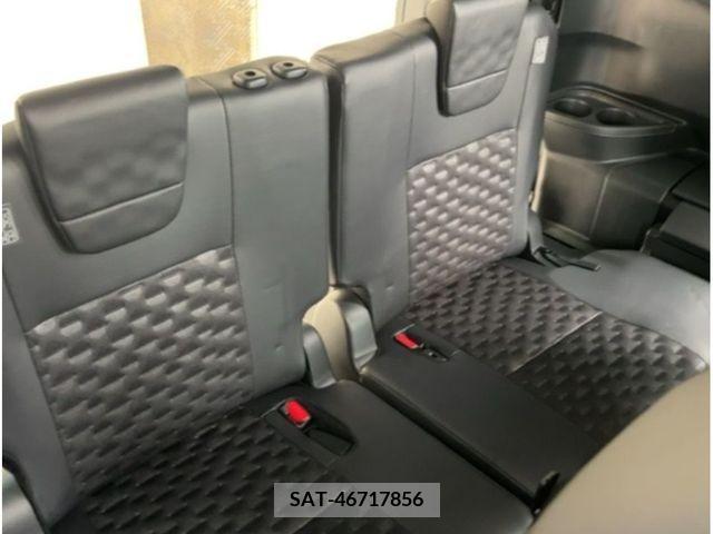 Toyota VOXY 2022-05 332866-15