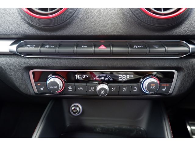 Audi S3 2018-06 5998-16