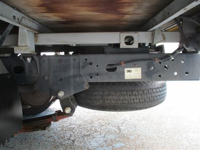 Nissan ATLAS 2014-03 900-27