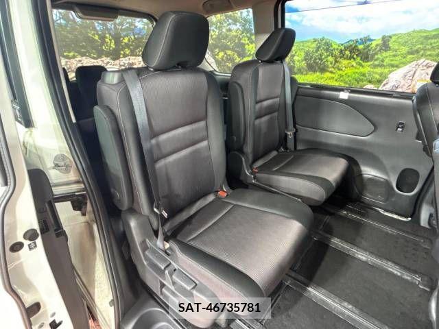 Nissan SERENA 2019-04 284184-8