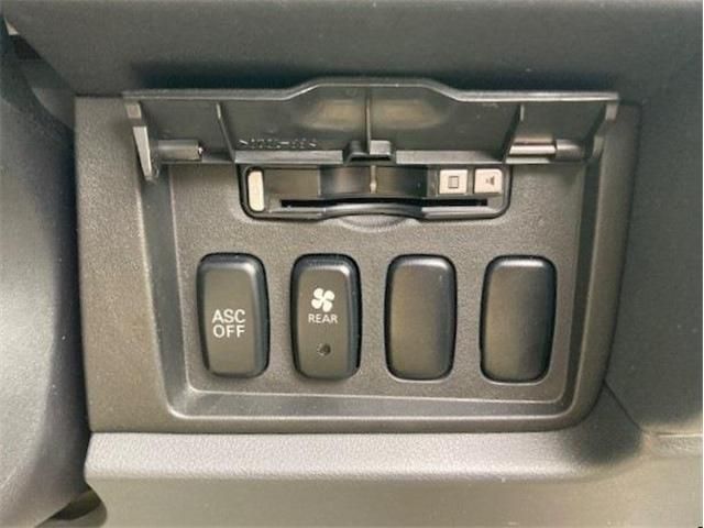 Mitsubishi DELICA D5 2008-03 2792-16