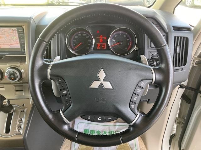 Mitsubishi DELICA D5 2008-03 2792-14