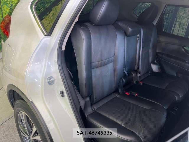 Nissan X-TRAIL 2018-02 337877-9