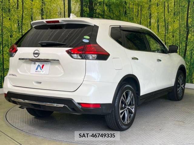 Nissan X-TRAIL 2018-02 337877-18