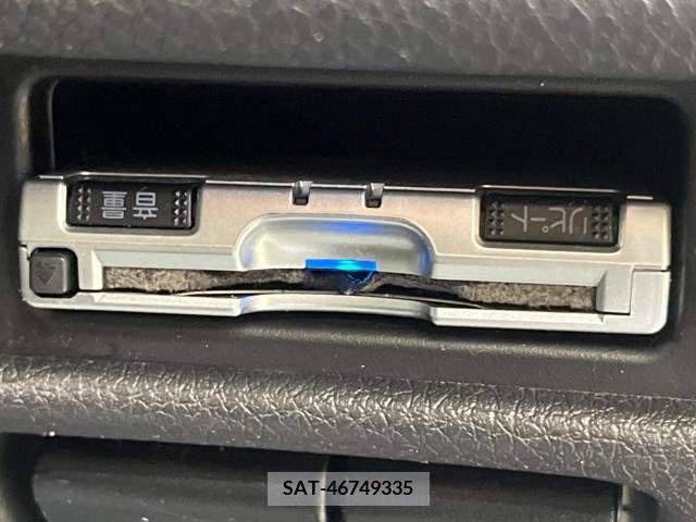 Nissan X-TRAIL 2018-02 337877-3