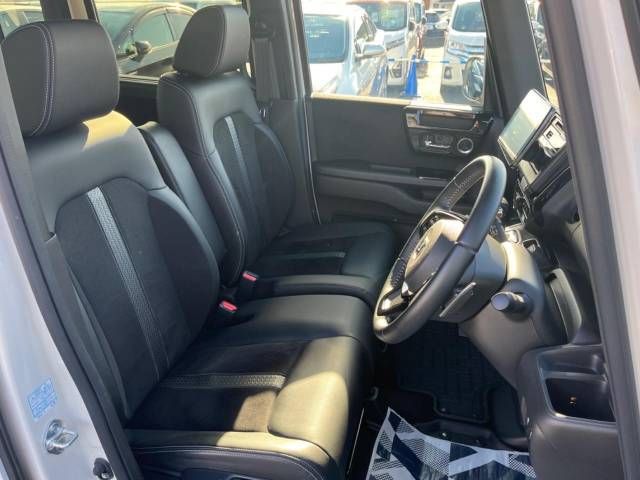 Honda N BOX CUSTOM 2022-01 186519-8
