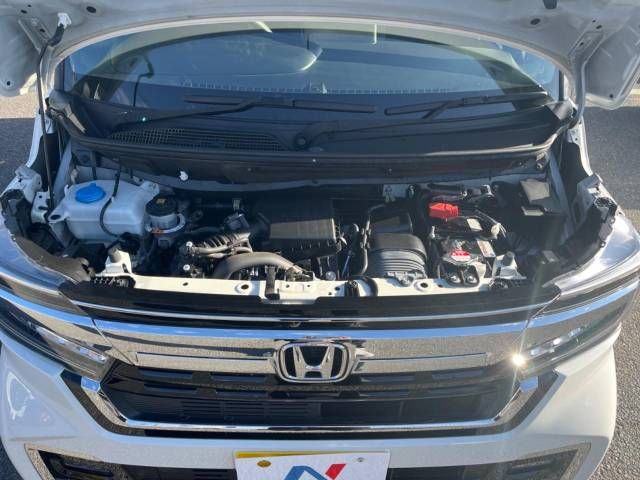Honda N BOX CUSTOM 2022-01 186519-18