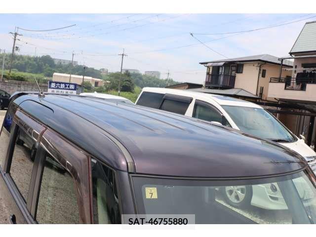 Nissan ROOX 2012-07 354517-3