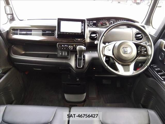 Honda N BOX CUSTOM 2020-05 307505-1