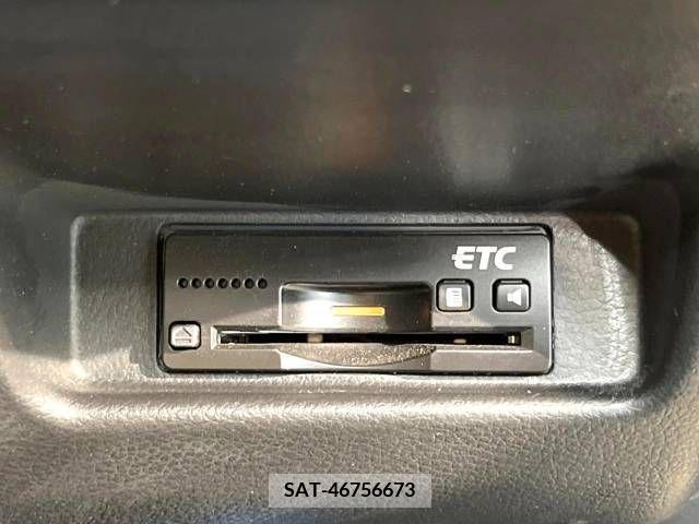 Suzuki ALTO 2017-01 328343-4