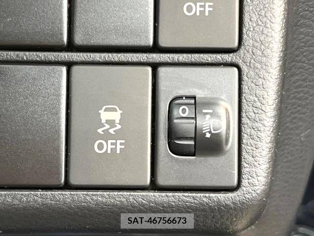 Suzuki ALTO 2017-01 328343-6