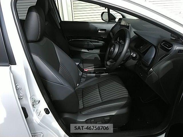 Toyota AQUA 2021-10 260408-13