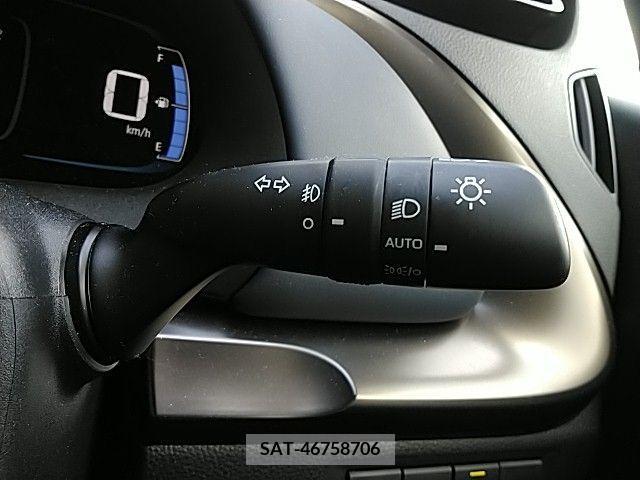 Toyota AQUA 2021-10 260408-3