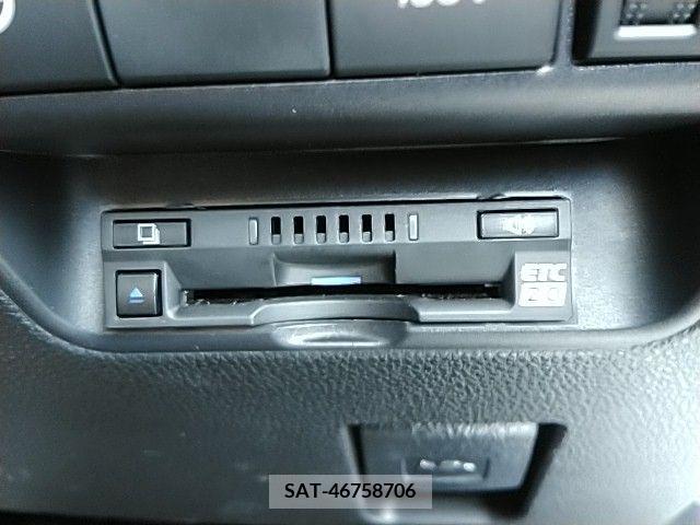 Toyota AQUA 2021-10 260408-10