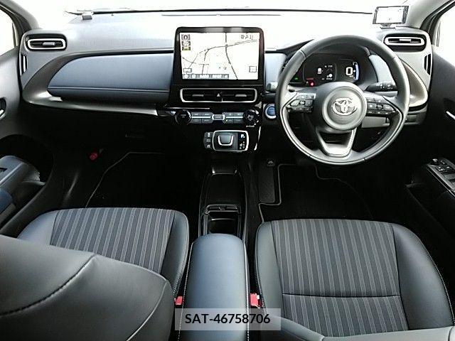 Toyota AQUA 2021-10 260408-1