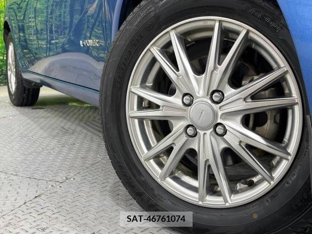 Nissan NOTE 2017-03 256457-13