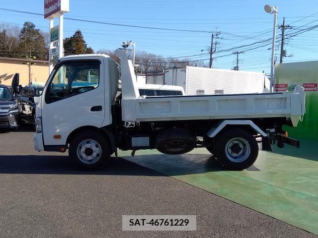 Hino DUTRO 2016-09 250956-1