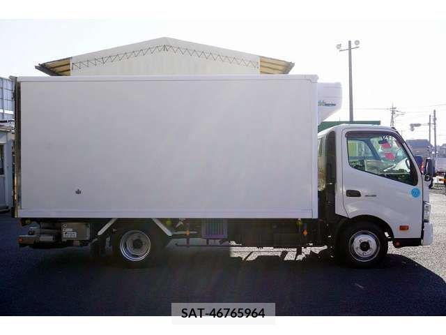 Hino DUTRO 2014-12 223602-4