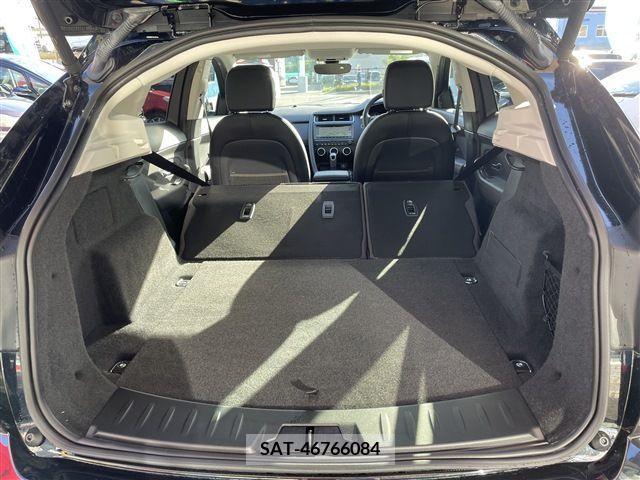 Jaguar E-PACE 2020-03 256335-14