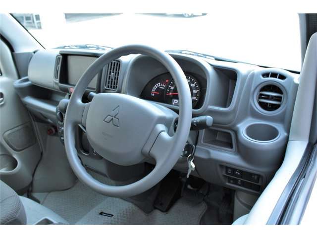 Mitsubishi MINICAB VAN 2022-12 2277-6