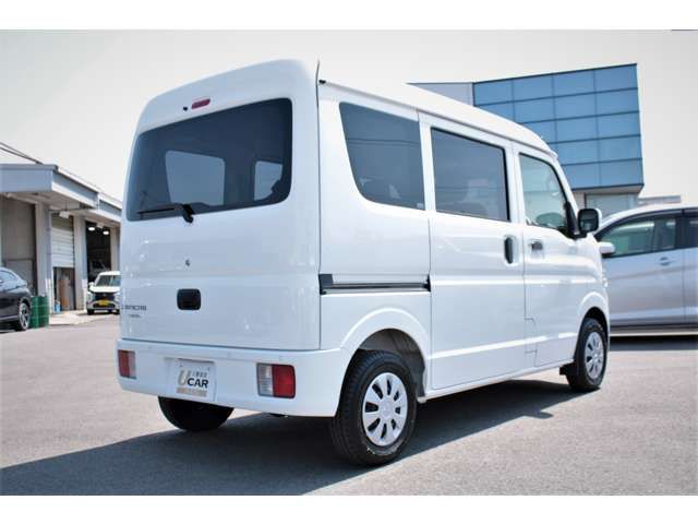 Mitsubishi MINICAB VAN 2022-12 2277-1