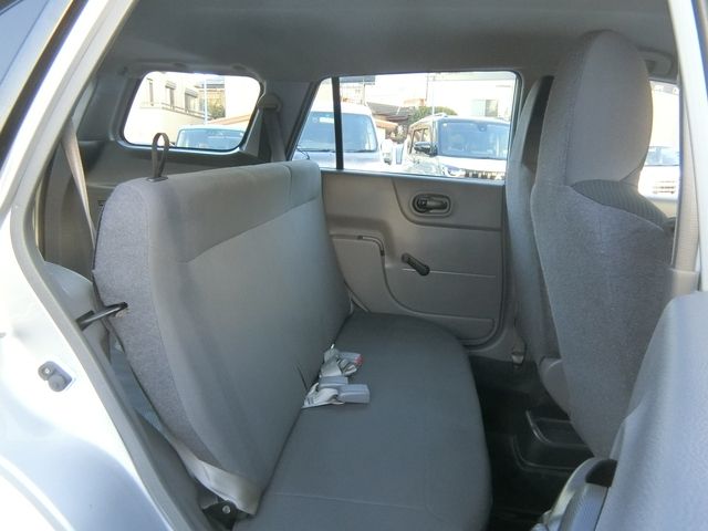 Nissan NV150 AD 2018-09 15185-6