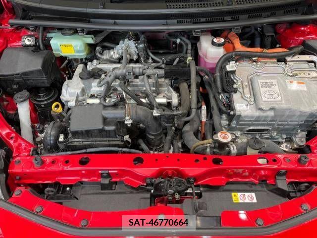 Toyota AQUA 2017-06 291767-18