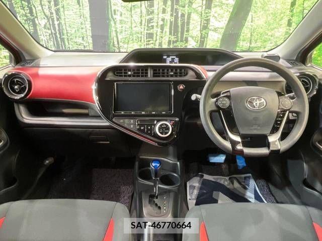 Toyota AQUA 2017-06 291767-1