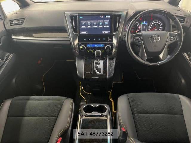Toyota VELLFIRE 2016-08 288026-1