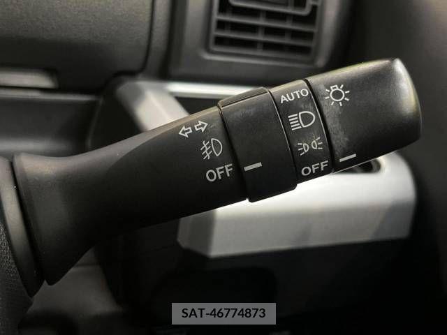 Daihatsu WAKE 2015-08 371082-7