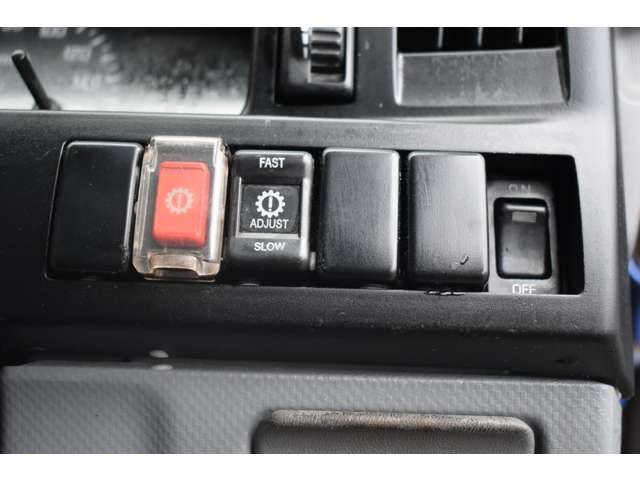 Isuzu ELF TRUCK 2007-12 21592-14