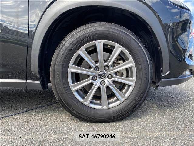 Lexus NX 2017-12 353960-19