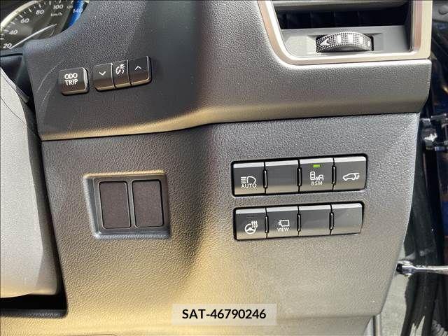 Lexus NX 2017-12 353960-10