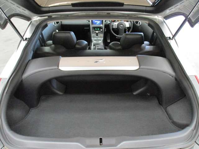 Nissan FAIRLADY Z 2002-08 6121-16