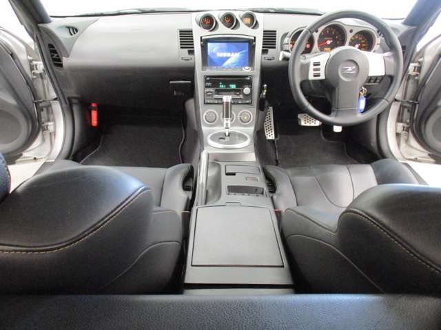 Nissan FAIRLADY Z 2002-08 6121-7