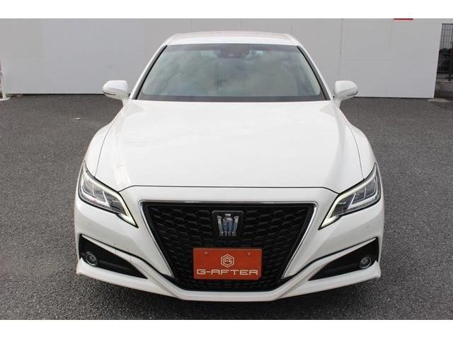 Toyota CROWN SEDAN 2018-12 8436-5