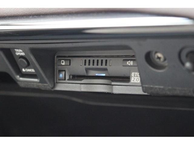 Toyota CROWN SEDAN 2018-12 8436-4
