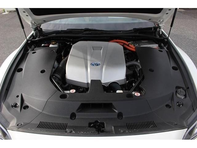 Toyota CROWN SEDAN 2018-12 8436-18