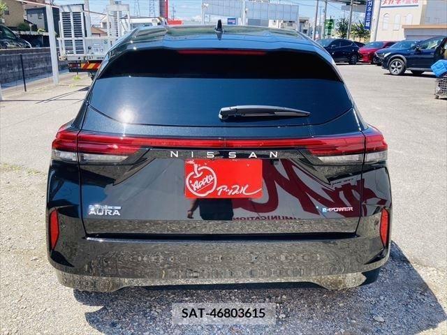 Nissan AURA 2022-01 261542-5