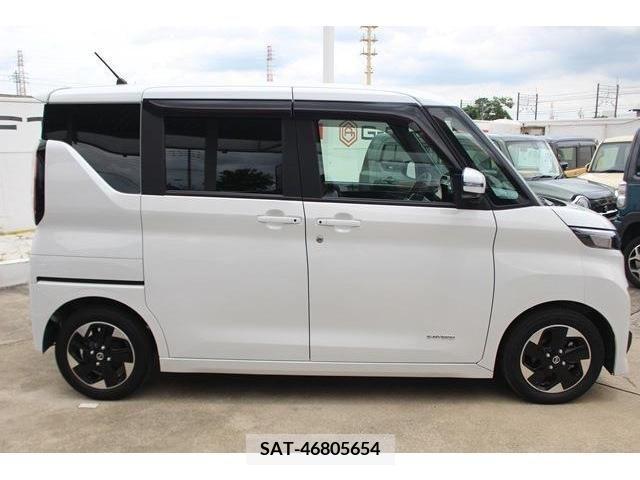 Nissan ROOX 2020-03 324110-9