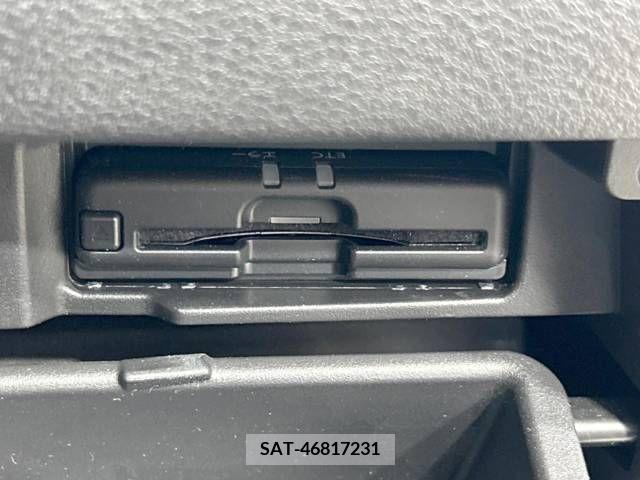Nissan SERENA 2022-09 284422-7