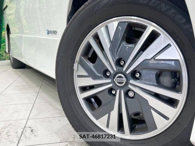 Nissan SERENA 2022-09 284422-9