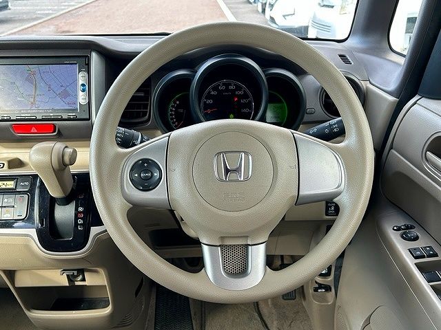 Honda N BOX 2014-08 18462-13