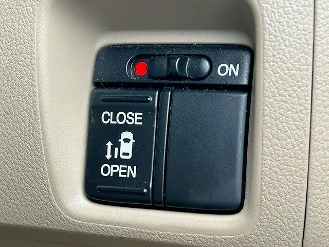 Honda N BOX 2014-08 18462-5