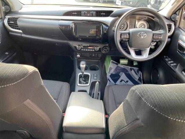 Toyota HILUX 2020-12 181774-1