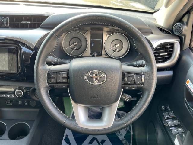 Toyota HILUX 2020-12 181774-11