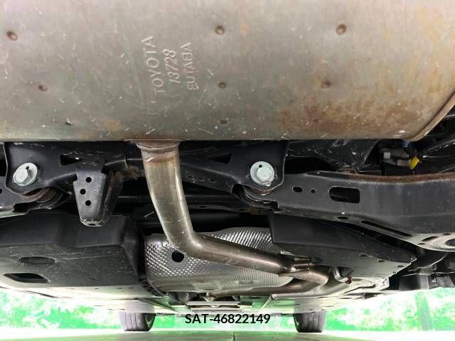 Toyota PRIUS 2016-07 208227-19