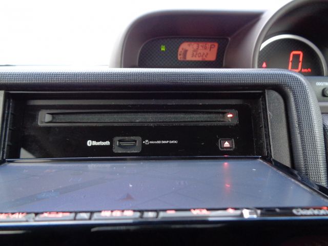 Toyota PORTE 2017-03 1252-8